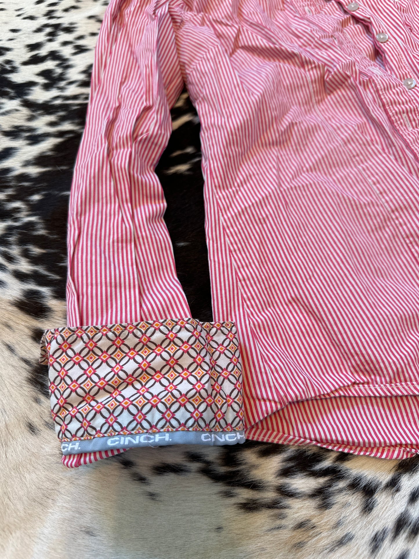 Cinch Pink pin stripe button down shirt small