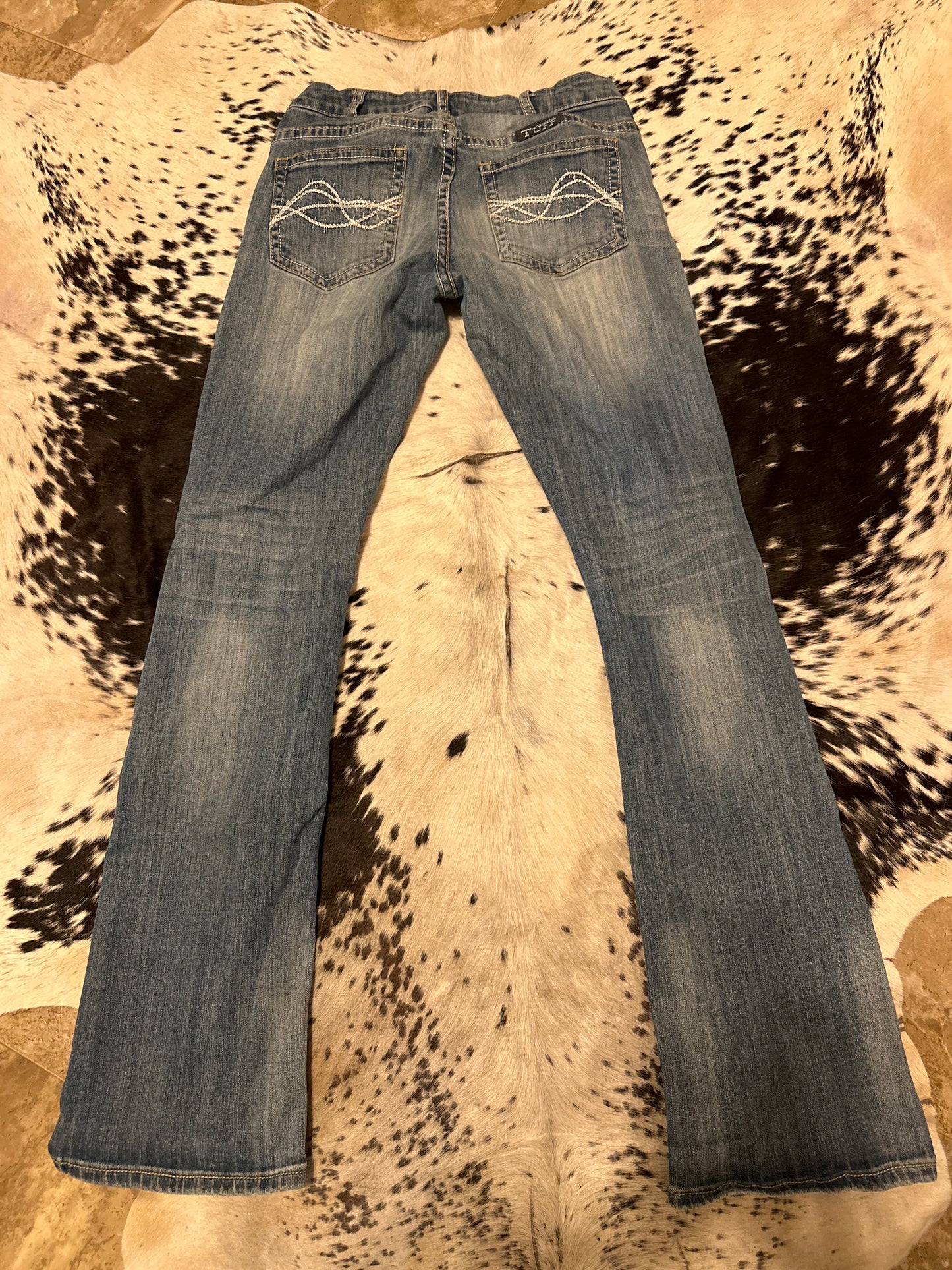 Cowgirl tuff jeans 29X35
