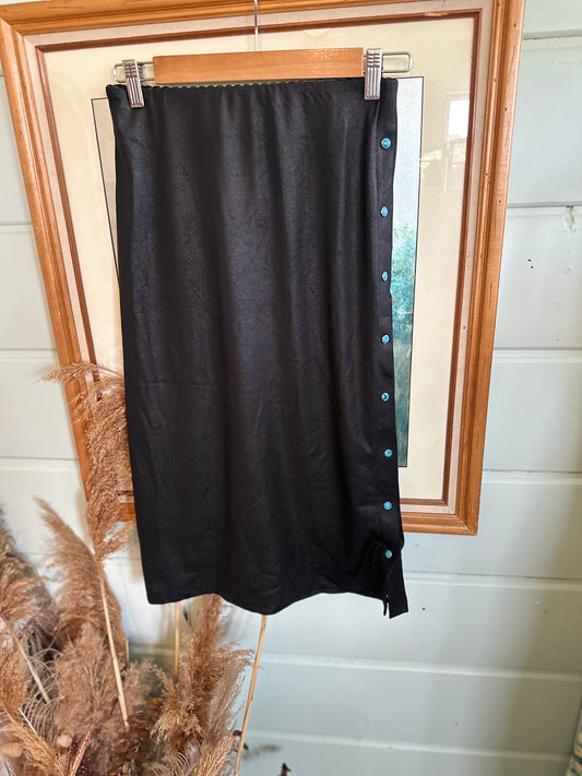Split decisions skirt (small)