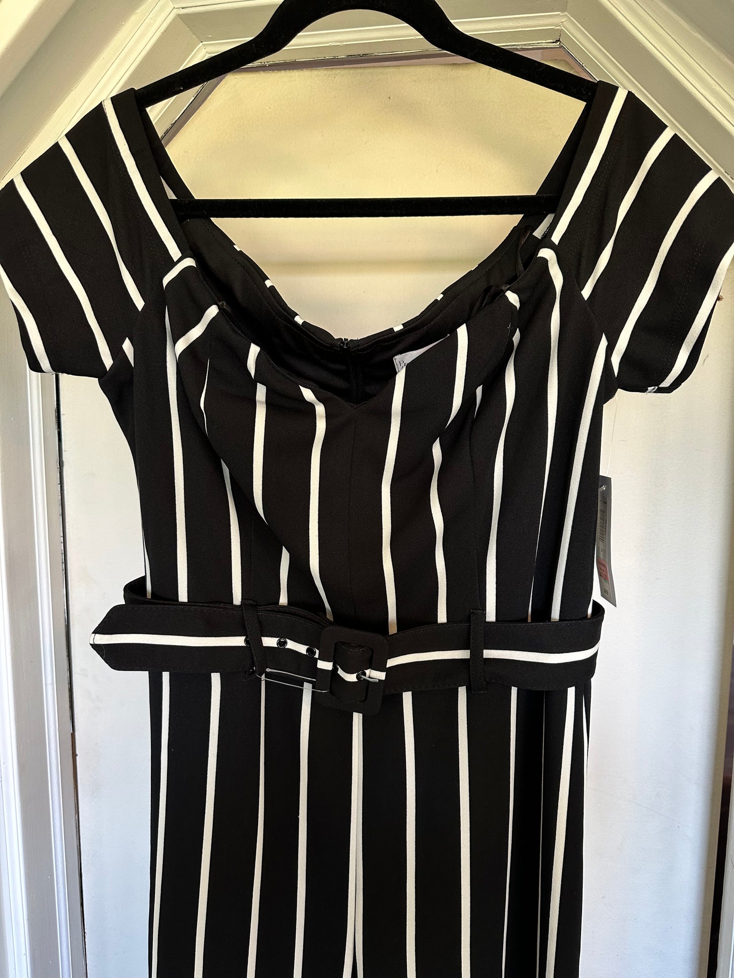 Women’s jumpsuit size 14 NWT